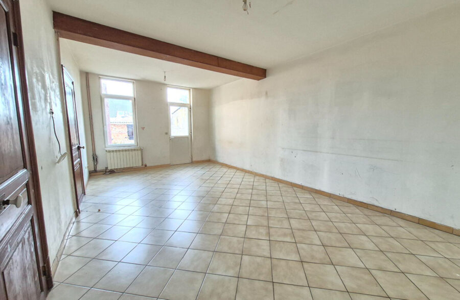 SAINT-MARTIN LEZ TATHINGHEM maison mitoyenne