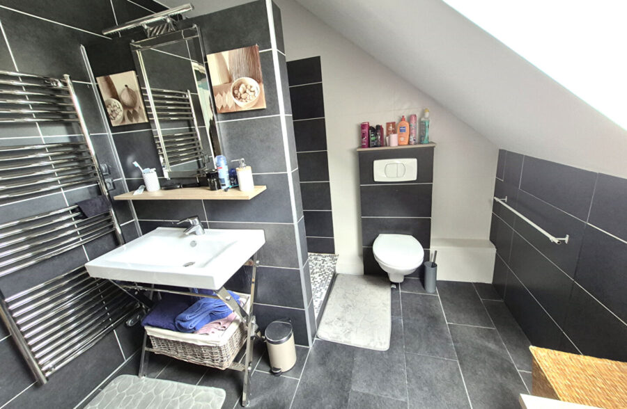 SEMI INDIVIDUELLE  Sous compromis 