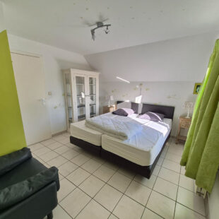 Maison 4 pièces avec petit jardin GROFFLIERS