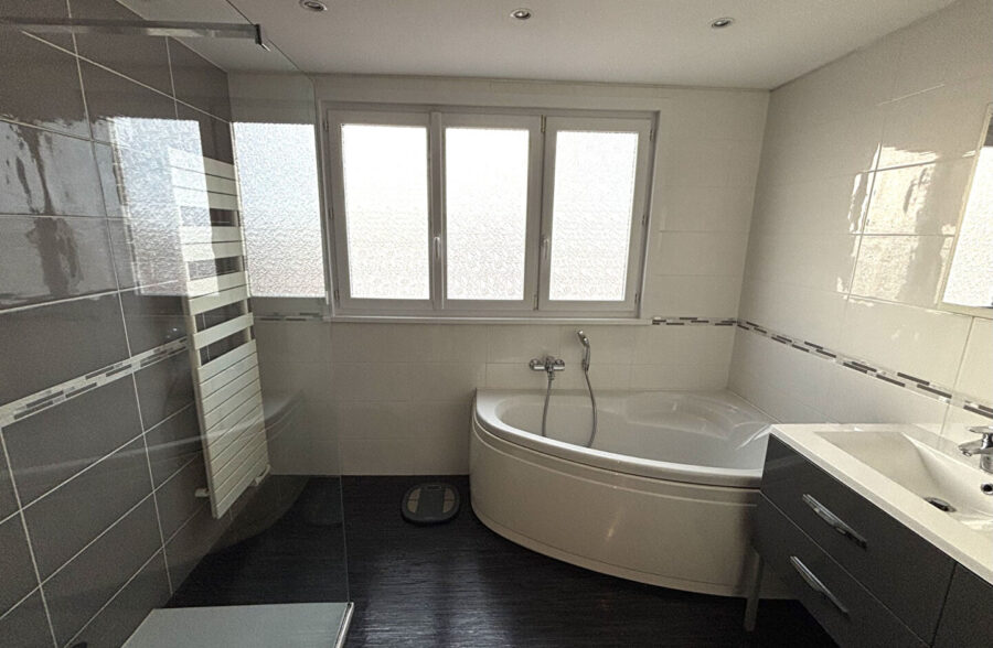 Maison Boulogne Sur Mer 6 pièce(s) 138 m2