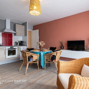 “Superbe T2 lumineux avec balcon et vue sur les dunes”