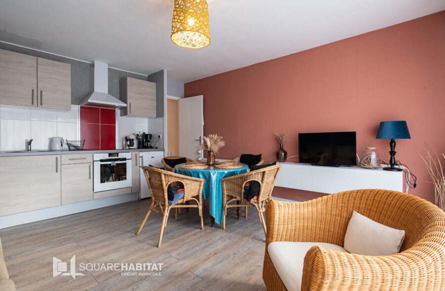 “Superbe T2 lumineux avec balcon et vue sur les dunes”