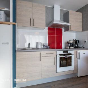 “Superbe T2 lumineux avec balcon et vue sur les dunes”