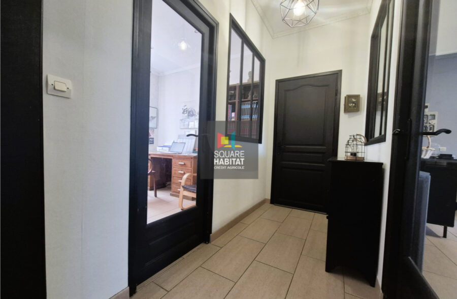 Maison Sin Le Noble 8 pièce(s) 208 m2