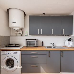 TYPE 2 TRAVERSANT AVEC CAVE PRIVATIVE