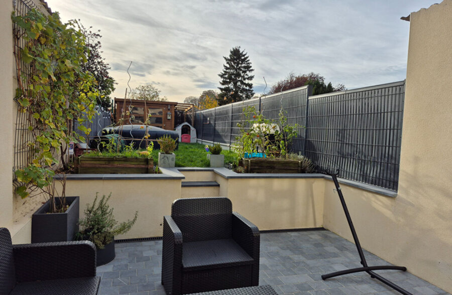 Maison Wambrechies  1930 rénovée, 3 chambres, jardin avec accès extérieur <small>&nbsp;Sous compromis&nbsp;</small>