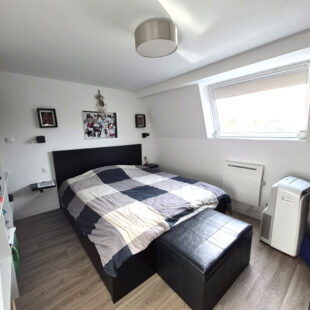 Maison Wambrechies  1930 rénovée, 3 chambres, jardin avec accès extérieur <small>&nbsp;Sous compromis&nbsp;</small>