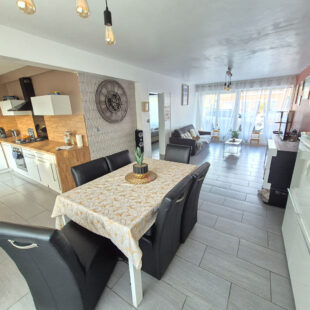 Maison Emmerin 3 chambres, jardin, garage, grand parking