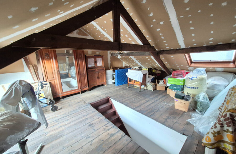 Maison Emmerin, 120 m² hab, vaste séjour, 2/3 chambres, jardin