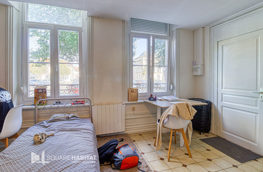 CALAIS – CREVECOEUR