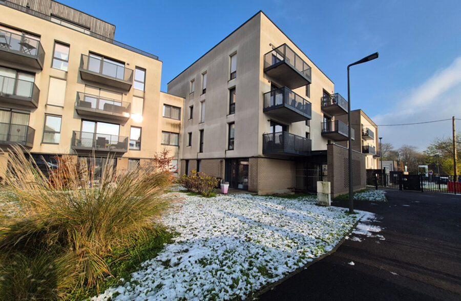 Wasquehal ,Appartement T3 lumineux avec balcon, garage et parking