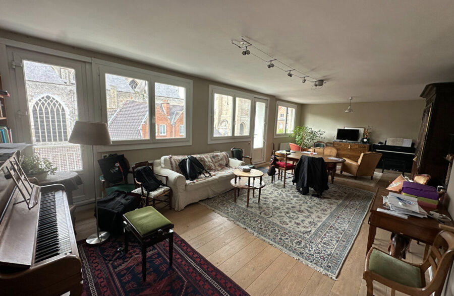 Appartement  4 pièce(s) 135 m2