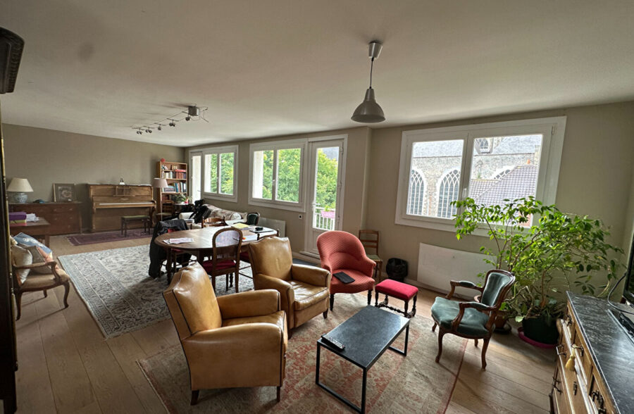 Appartement  4 pièce(s) 135 m2