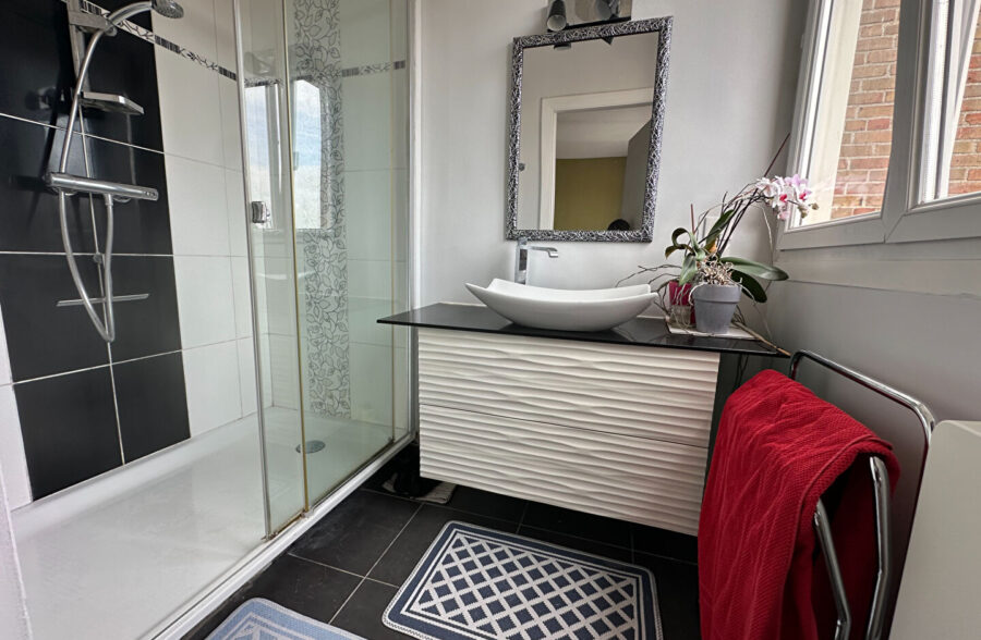 Appartement  4 pièce(s) 135 m2