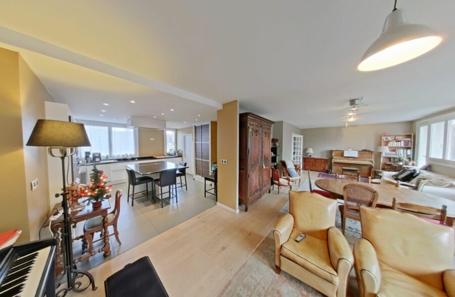 Appartement  4 pièce(s) 135 m2