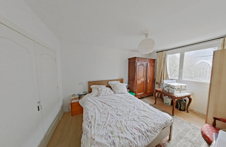 Appartement  4 pièce(s) 135 m2