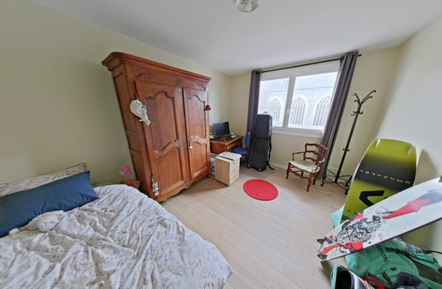 Appartement  4 pièce(s) 135 m2