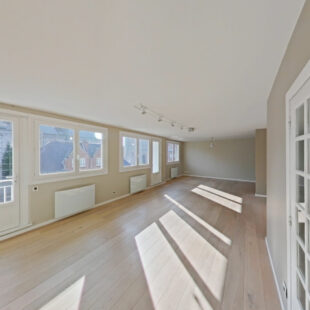 Appartement  4 pièce(s) 135 m2