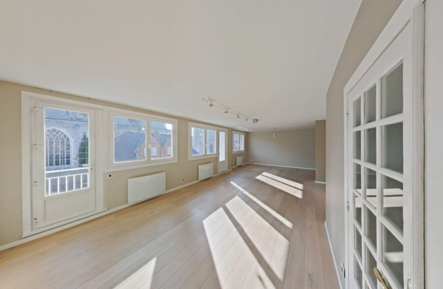 Appartement  4 pièce(s) 135 m2