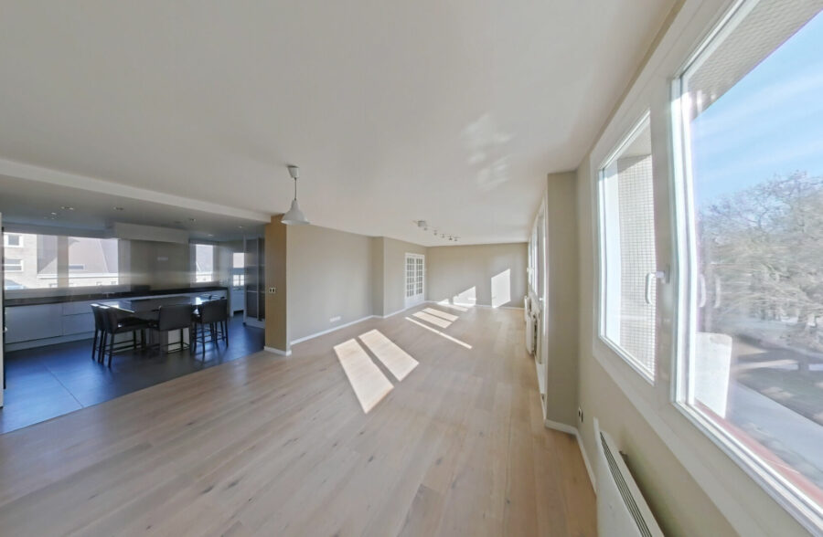 Appartement  4 pièce(s) 135 m2