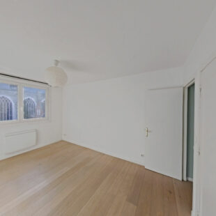 Appartement  4 pièce(s) 135 m2