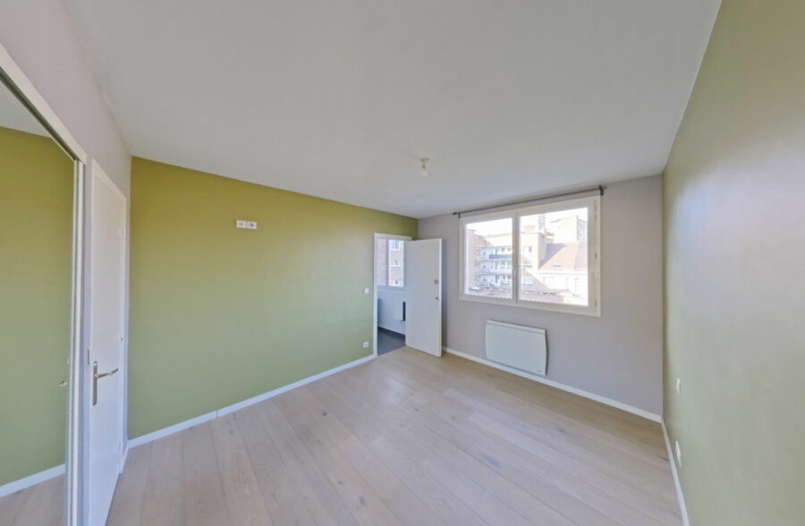 Appartement  4 pièce(s) 135 m2