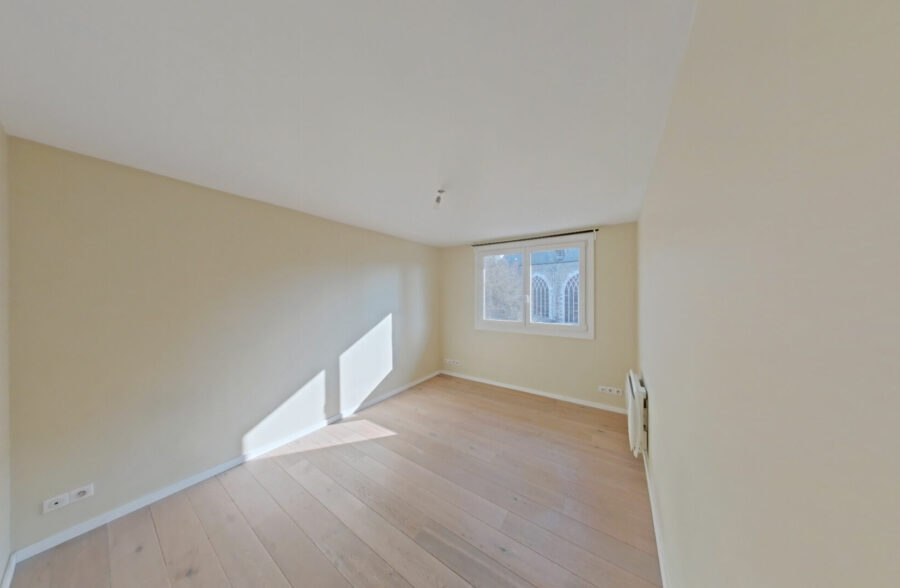 Appartement  4 pièce(s) 135 m2