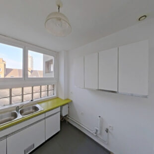 Appartement  4 pièce(s) 135 m2