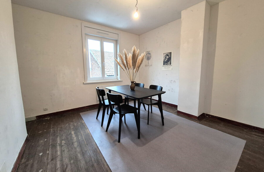 Maison 1930 rénovée – Idéale pour profession libérale ou projet familial !