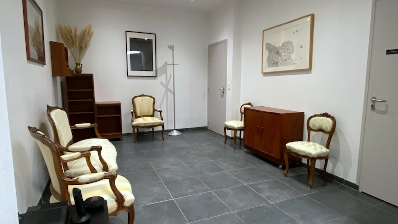 Maison 1930 rénovée – Idéale pour profession libérale ou projet familial !