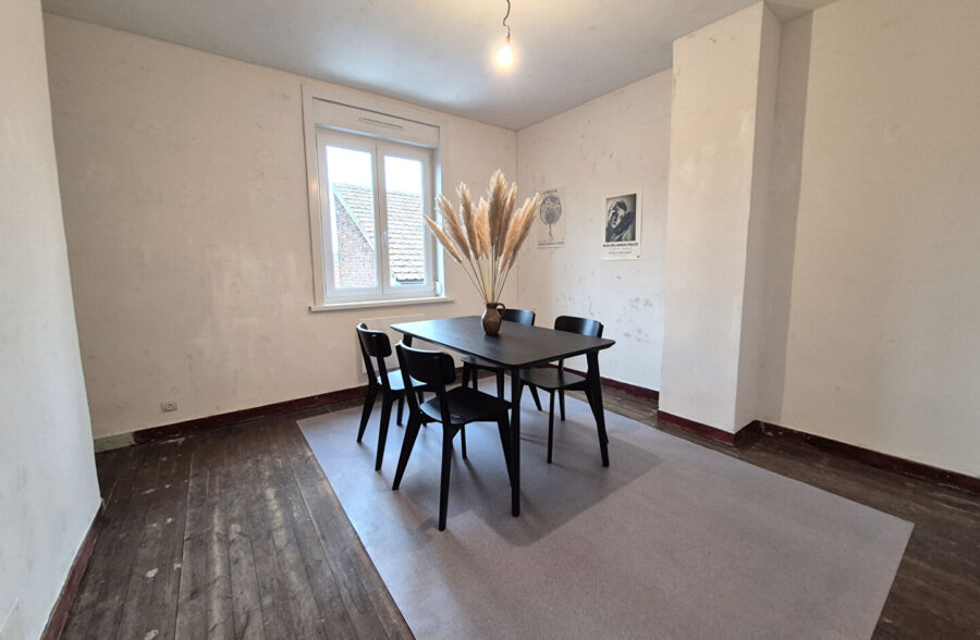 Maison 1930 rénovée – Idéale pour profession libérale ou projet familial !