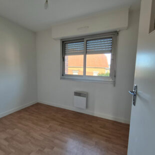 Maison Lens 5 pièce(s) 118 m2 , garage , jardin.