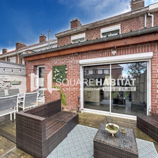 Maison rénovée avec charme et confort ! Secteur familial proche écoles et commerces!