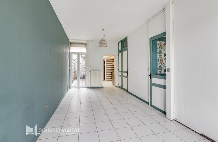 Croix, maison 85 m², 3 chambres + cour