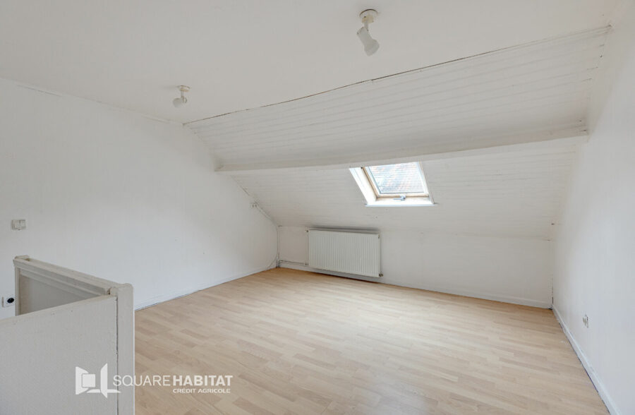 Croix, maison 85 m², 3 chambres + cour