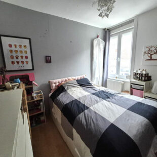 Croix, maison 85 m², 3 chambres + cour