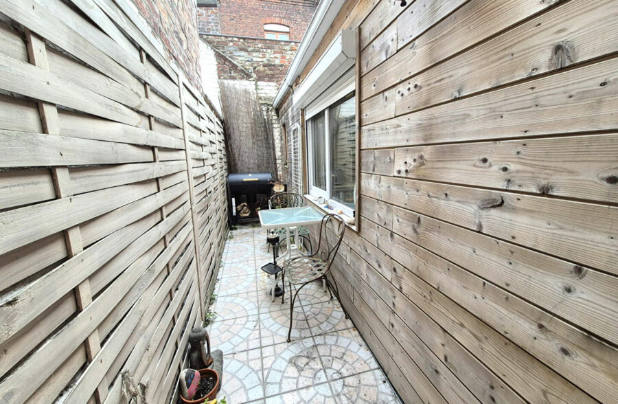 Croix, maison 85 m², 3 chambres + cour