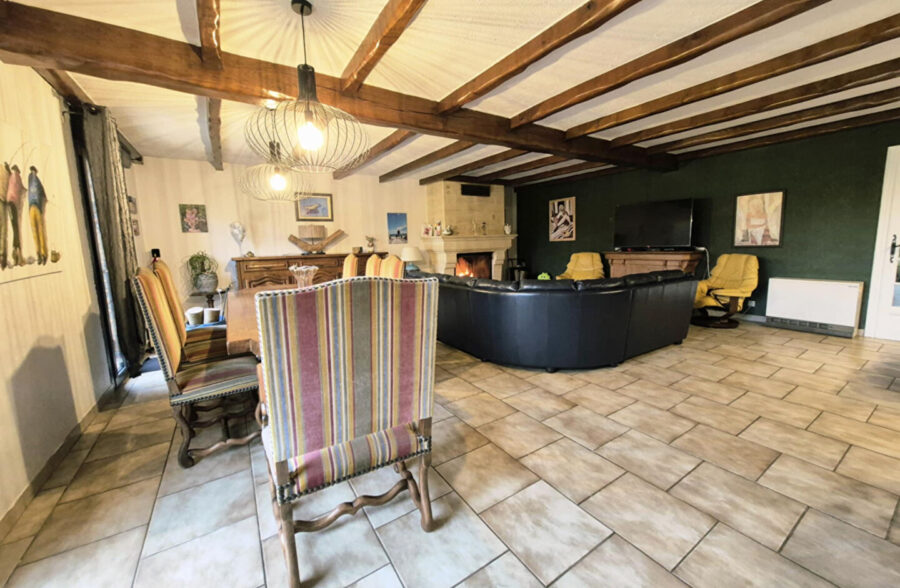 Maison Haspres 5 pièce(s) 137 m2