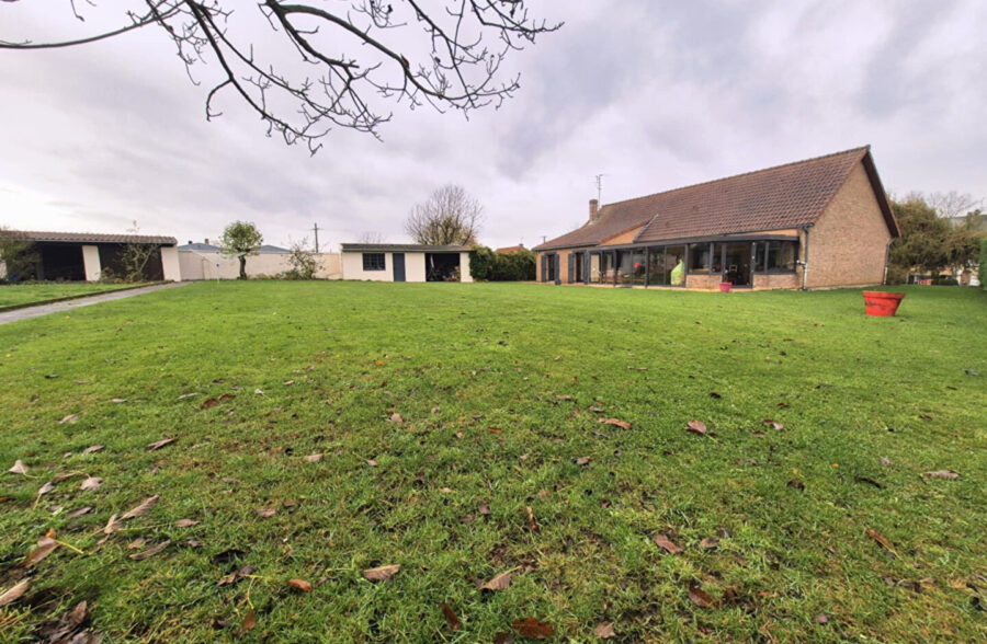 Maison Haspres 5 pièce(s) 137 m2