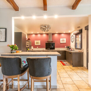 Pavillon de plain pied individuel ,très grande parcelle !