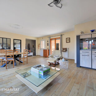 Maison individuelle de type semi plain pied