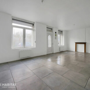 Maison semi individuelle entièrement rénovée  2 Chambres Jardin à Burbure