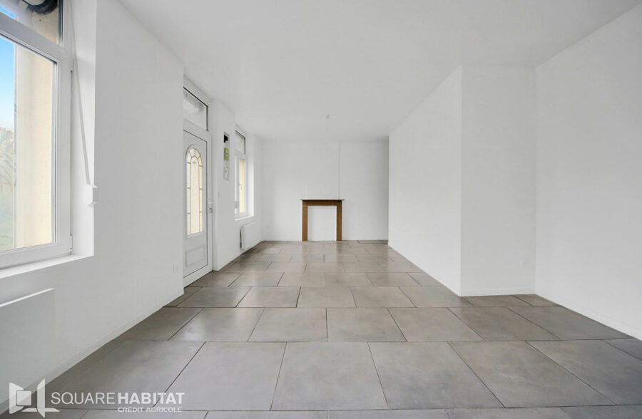 Maison semi individuelle entièrement rénovée  2 Chambres Jardin à Burbure