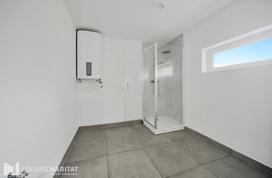 Maison semi individuelle entièrement rénovée  2 Chambres Jardin à Burbure