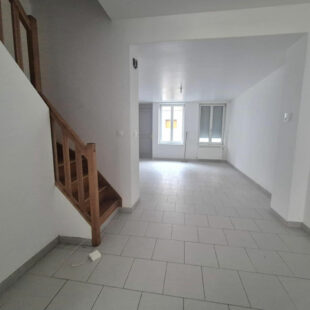 Maison de ville Lillers 3 chambres 1 buanderie cour