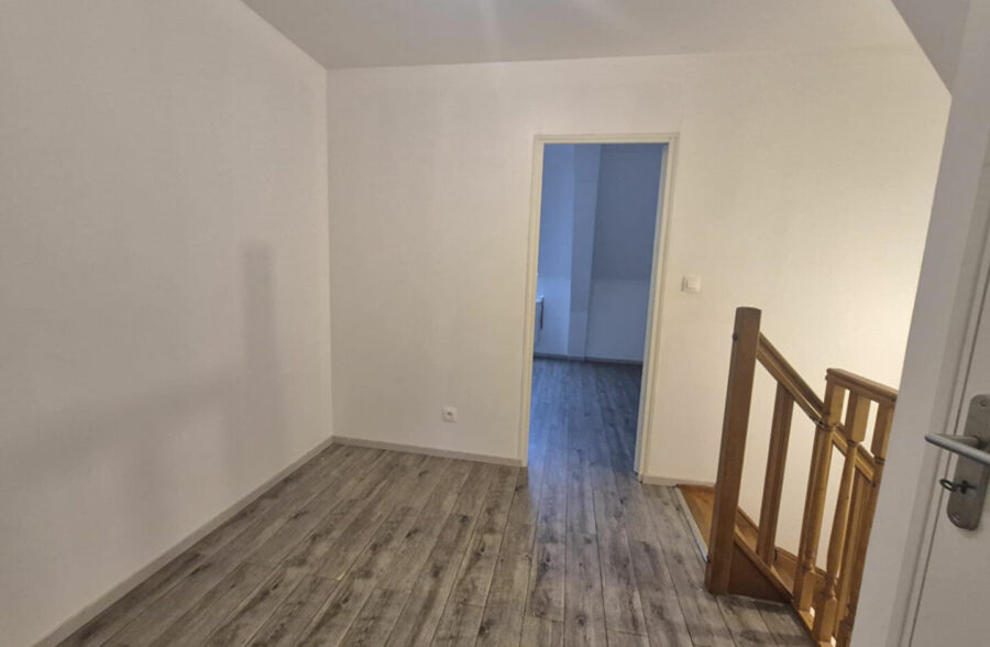 Maison de ville Lillers 3 chambres 1 buanderie cour