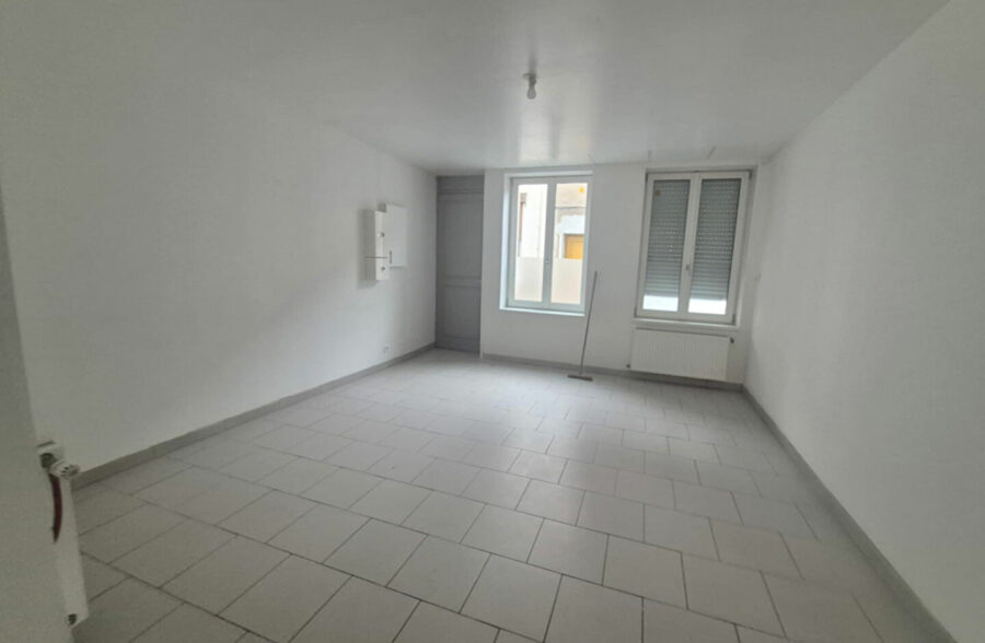 Maison de ville Lillers 3 chambres 1 buanderie cour