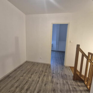 Maison de ville Lillers 3 chambres 1 buanderie cour