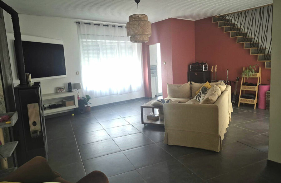 Maison Hendecourt Les Cagnicourt 5 pièce(s) 160 m2