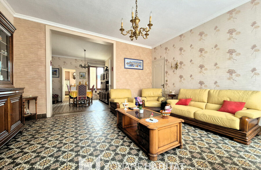 Maison Coudekerque Branche 6 pièces 144 m2 &nbsp;Sous compromis&nbsp;